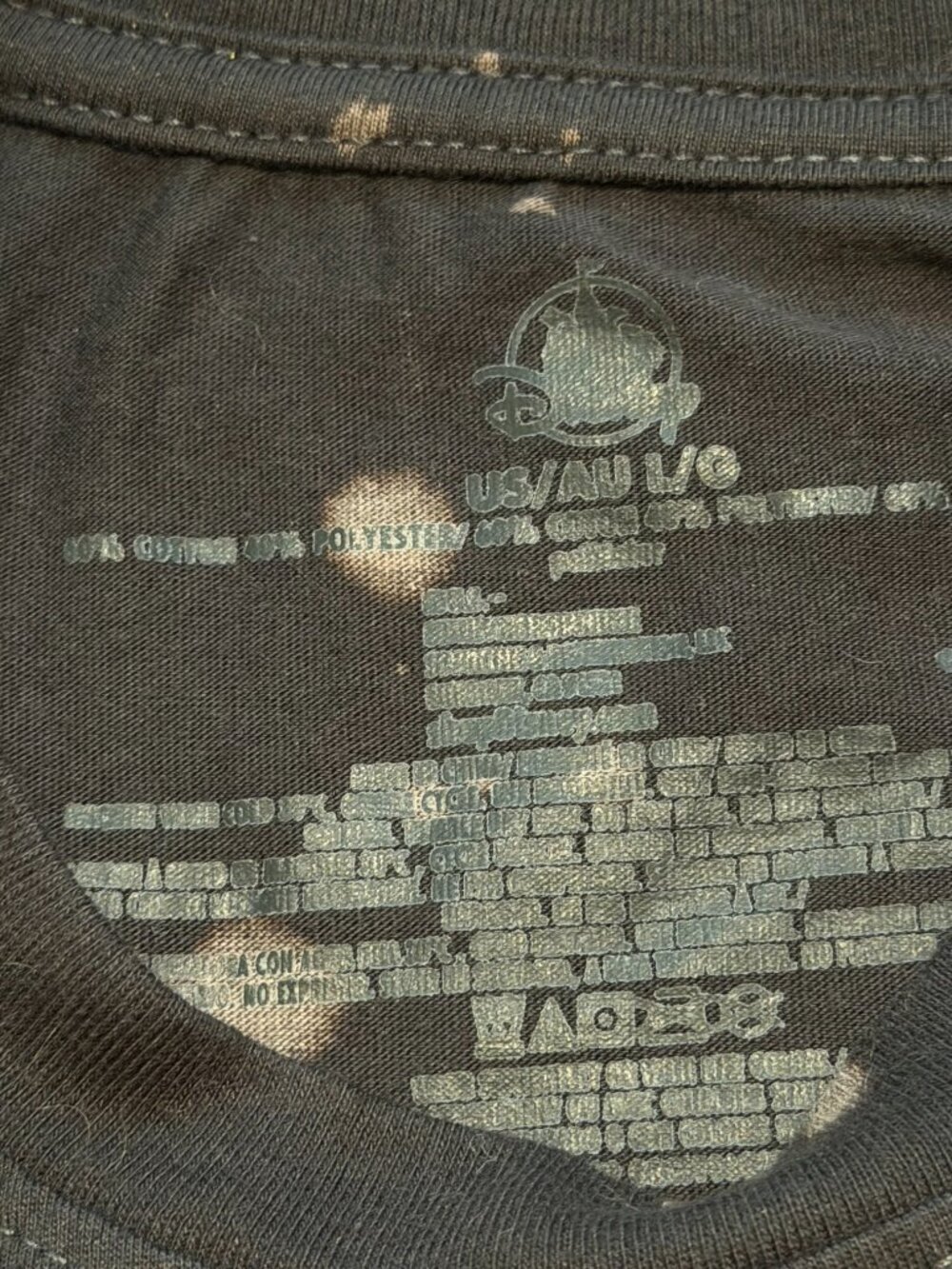 Disneyland Resort Bleach Splatter T-Shirt NWT Black L - Picture 3 of 5